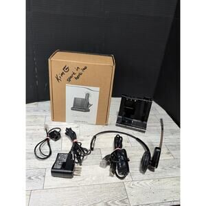 Plantronics Savi W745 Multi Device Wireless Headset System Powers & Holds Charge